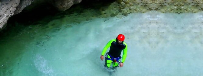 Trip Schweden - Canyoning - Die Hotspots für Rafting und Canyoning. Abenteuer Aktivität in der Tiroler Natur. Tiefe Schluchten, Klammen, Gumpen, Naturwasserfälle.